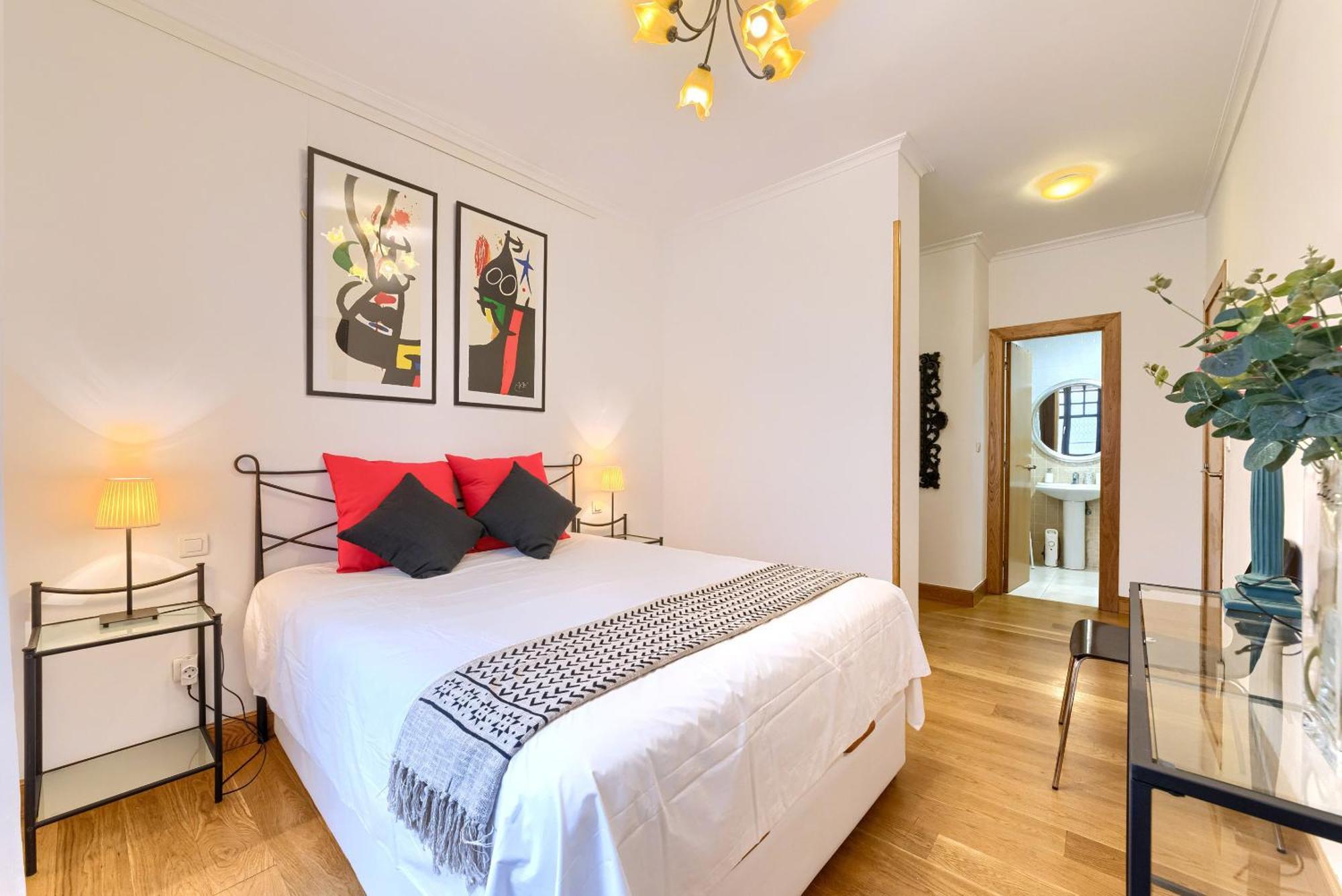 Vivienda Turistica Acogedora Y Elegante En Irala Lägenhet Bilbao Exteriör bild
