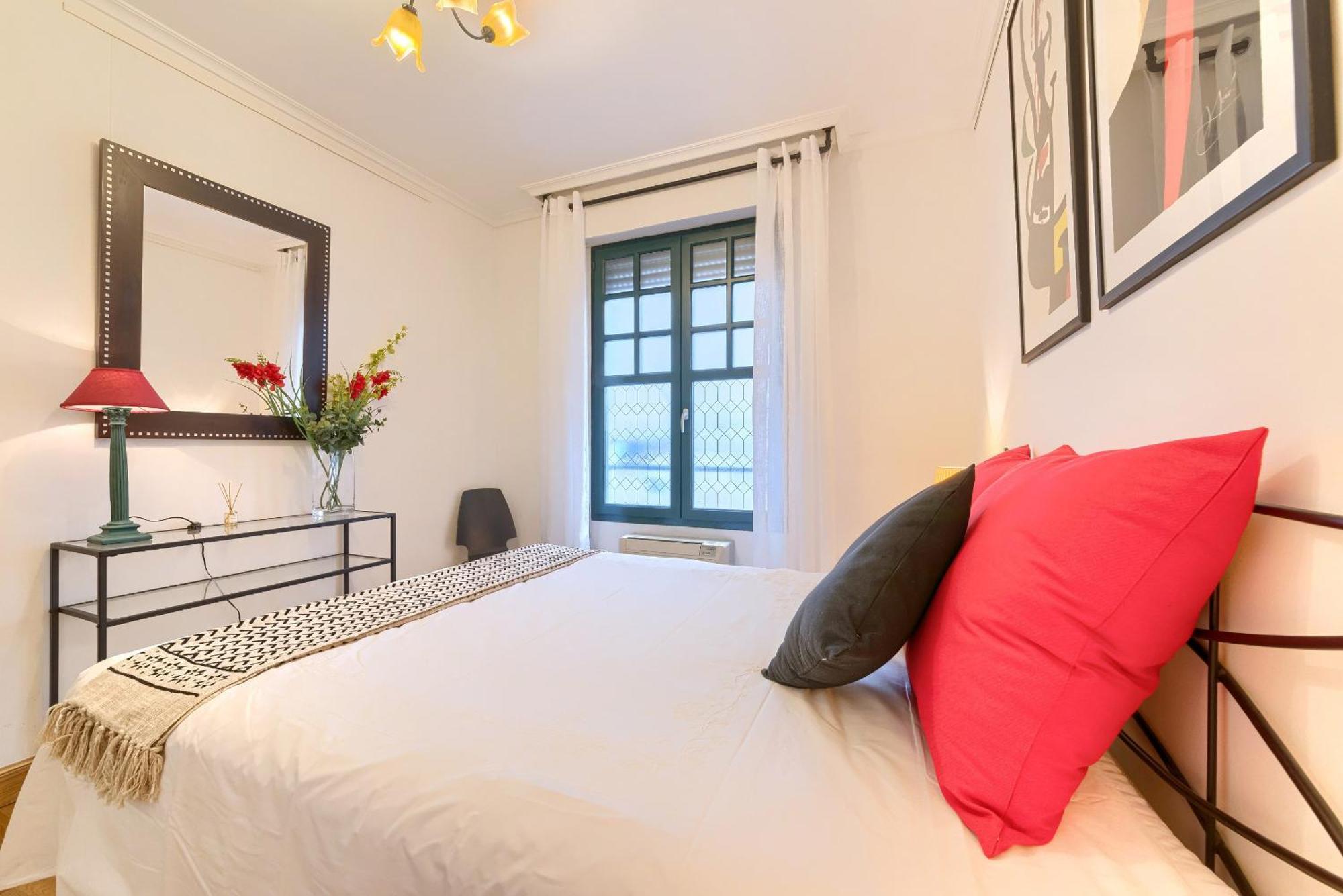 Vivienda Turistica Acogedora Y Elegante En Irala Lägenhet Bilbao Exteriör bild