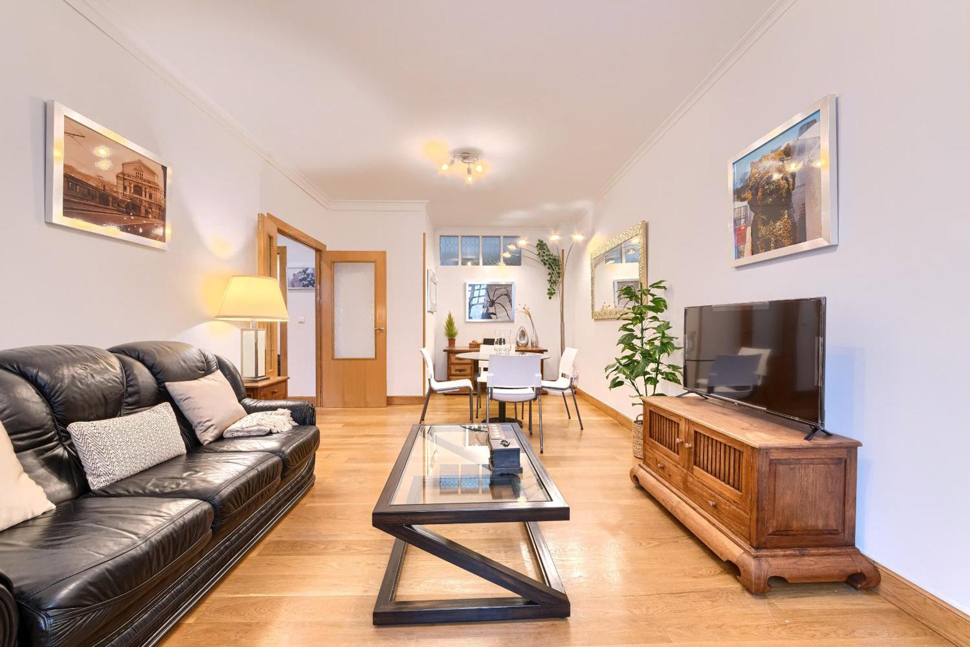 Vivienda Turistica Acogedora Y Elegante En Irala Lägenhet Bilbao Exteriör bild