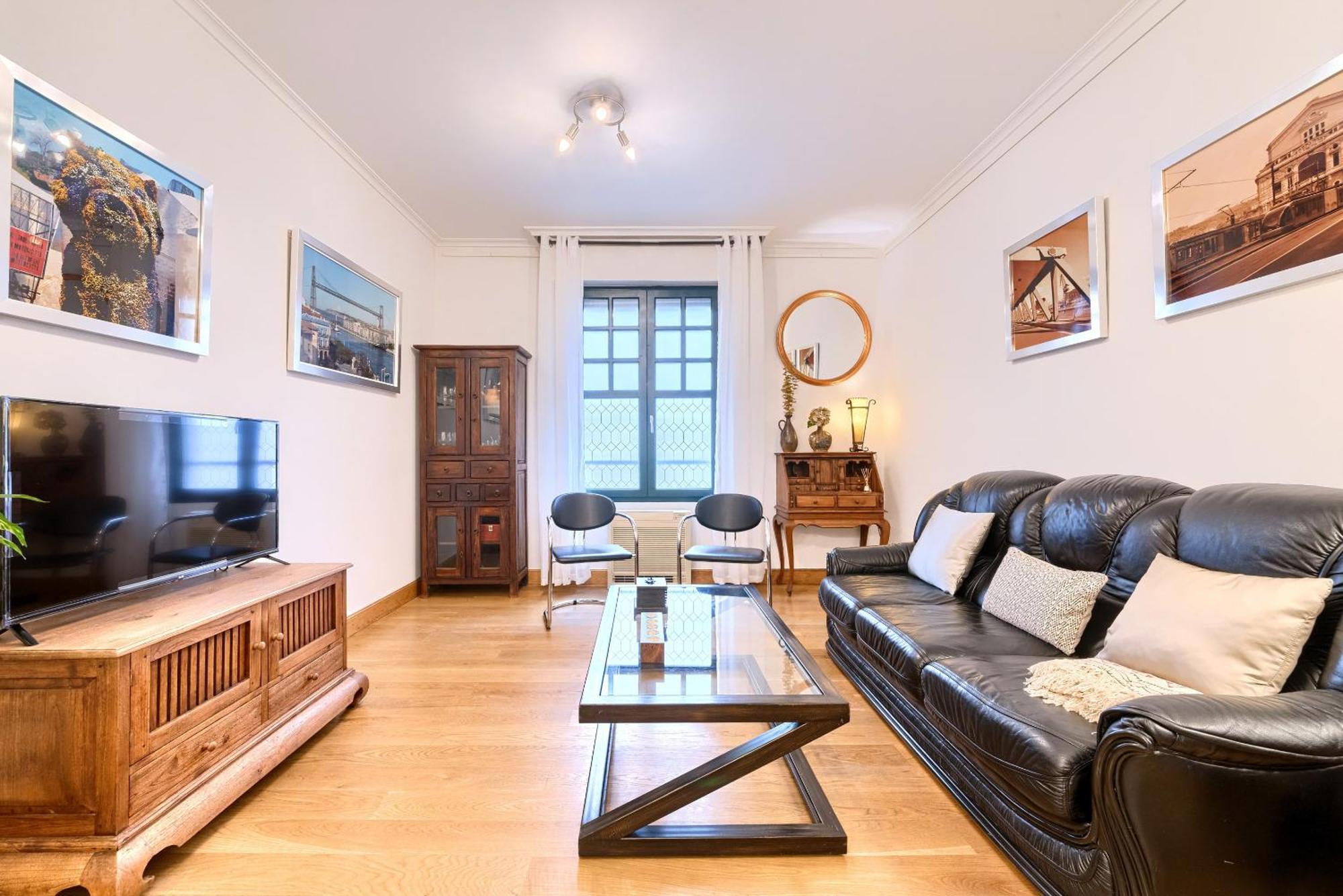 Vivienda Turistica Acogedora Y Elegante En Irala Lägenhet Bilbao Exteriör bild