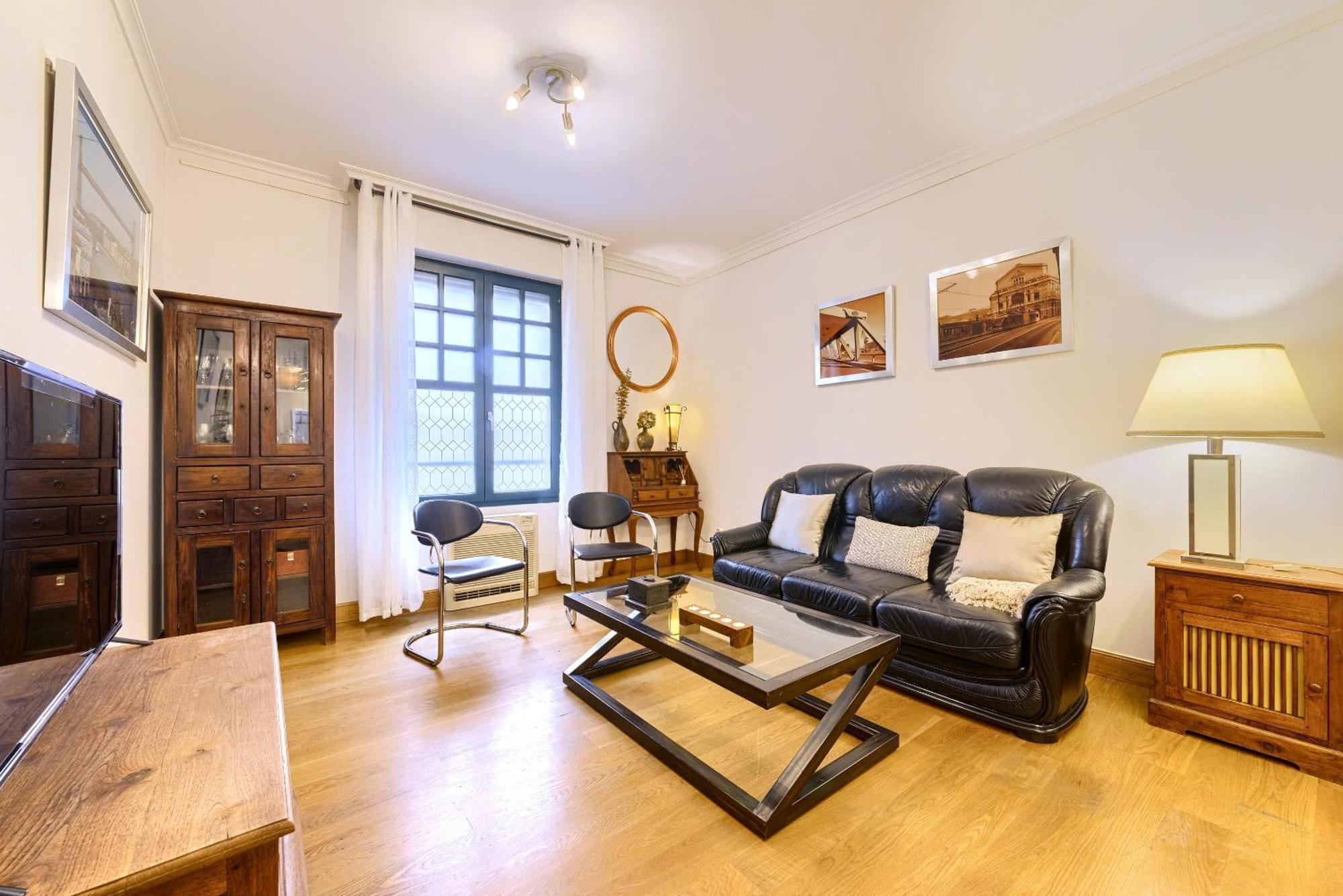 Vivienda Turistica Acogedora Y Elegante En Irala Lägenhet Bilbao Exteriör bild