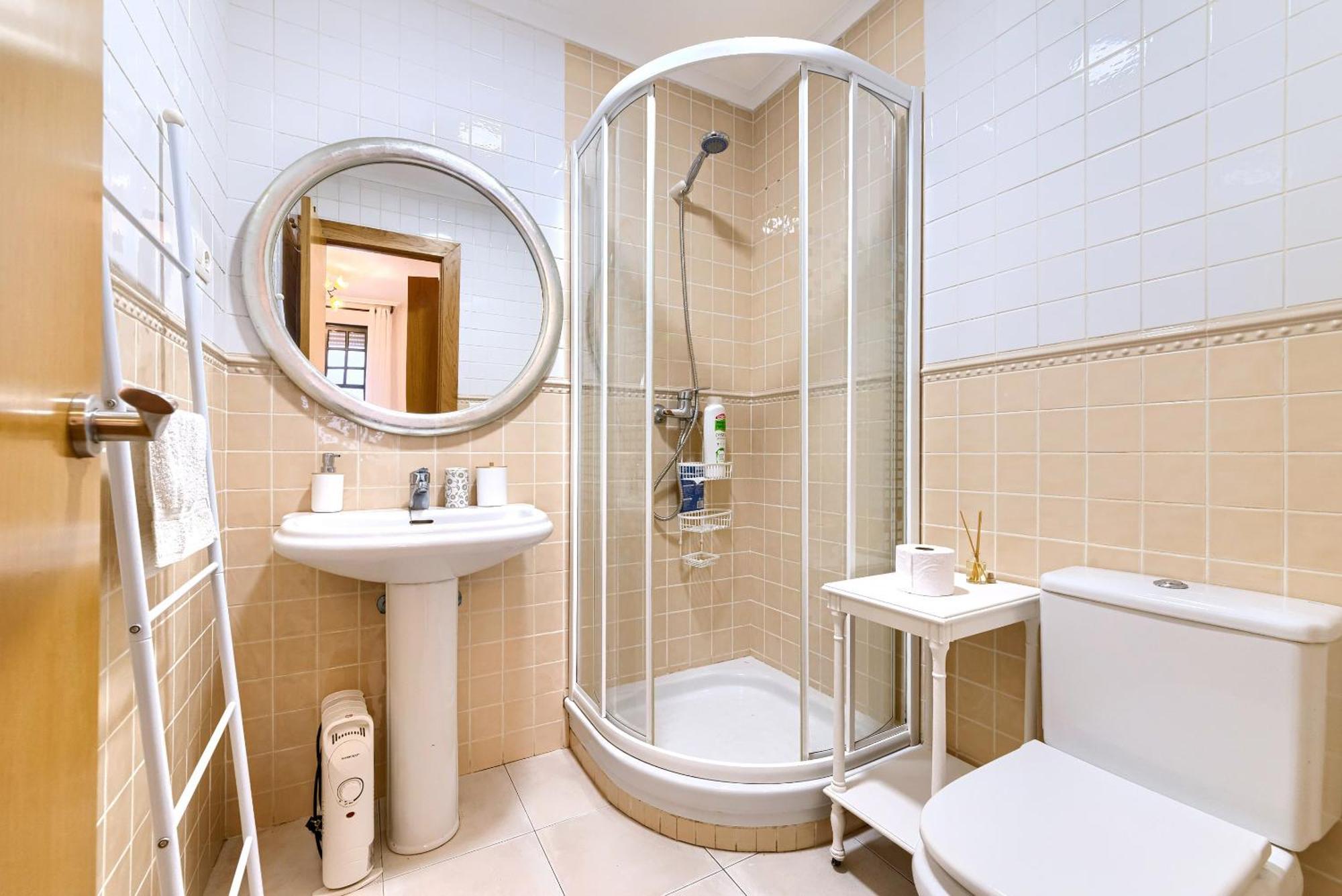 Vivienda Turistica Acogedora Y Elegante En Irala Lägenhet Bilbao Exteriör bild